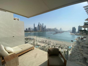 Key View - FIVE Palm